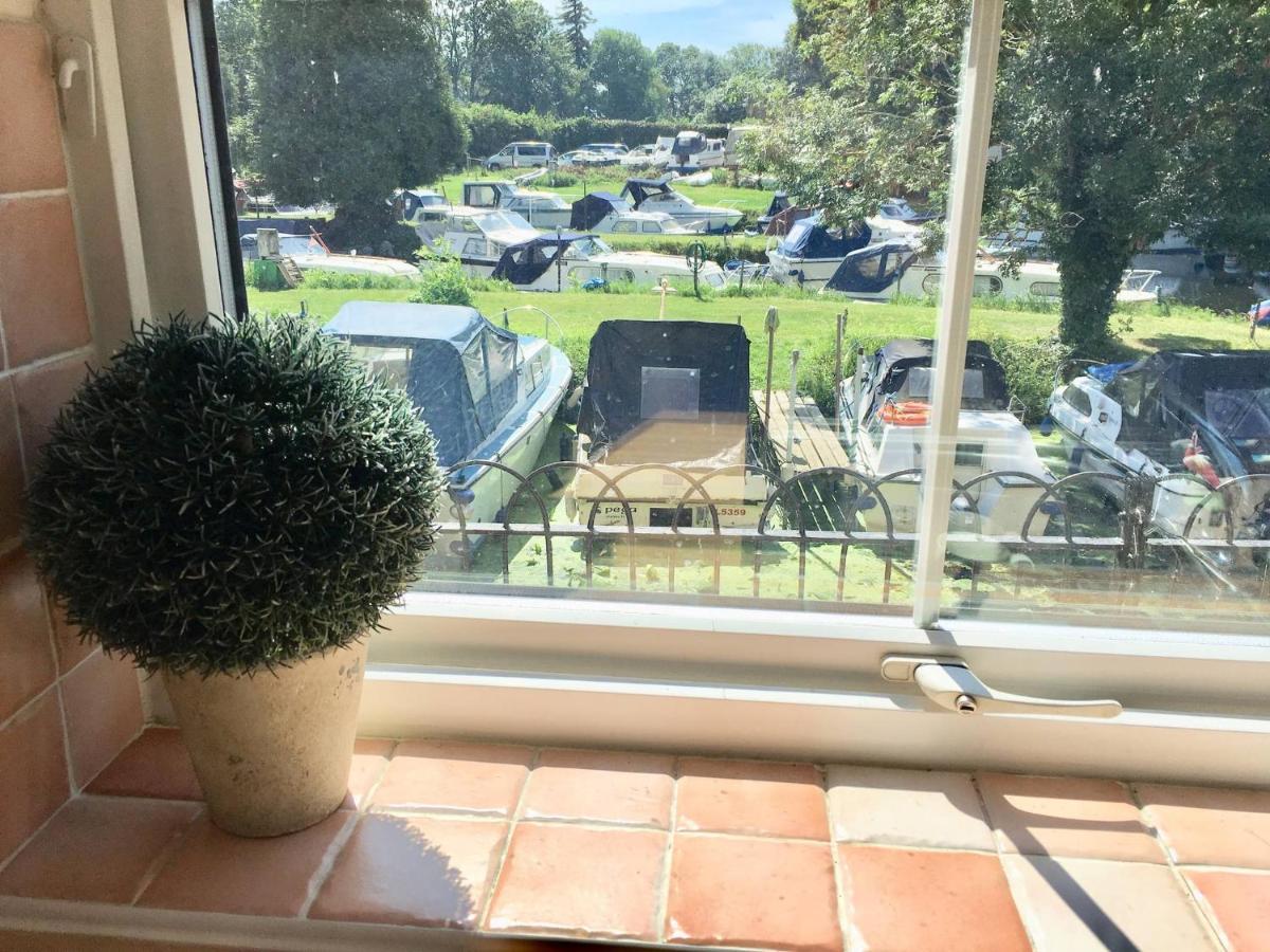 River Courtyard Apartment In The Heart Of Stneots Saint Neots Exteriér fotografie